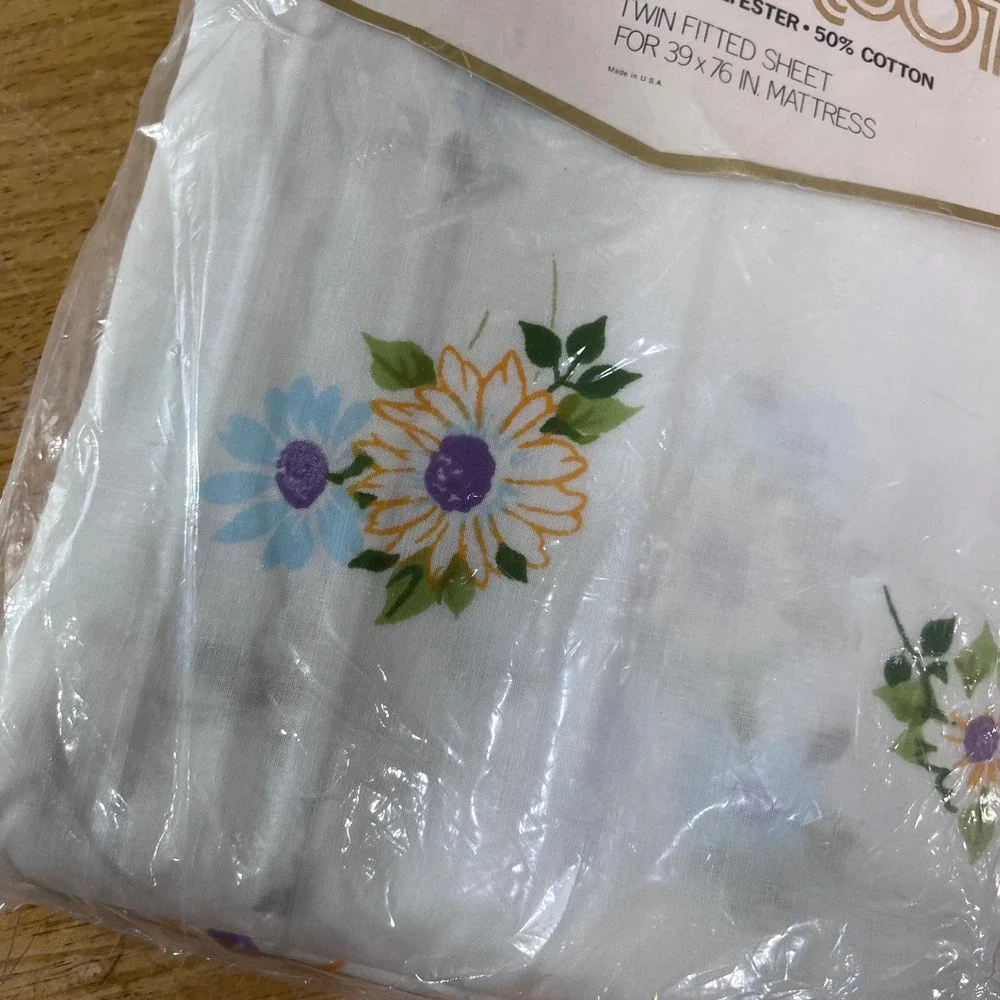 Vtg Pequot Maytime Twin Fitted Sheet Floral Daisy No Iron Muslin Blue Yellow NOS